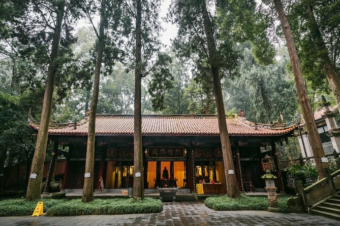 1-Day Tour to Mt. Qingcheng and Dujiangyan Irrigation System