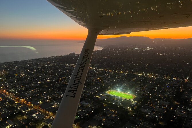 1 Hour Private Breathtaking Airplane Tour in Los Angeles