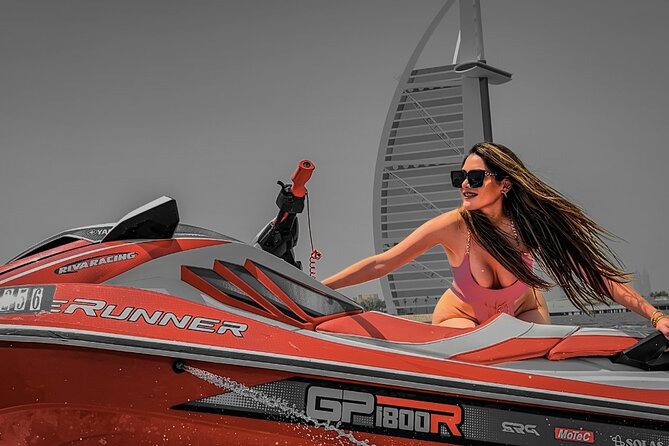 1 Hour Private Jet Ski Experience in Dubai