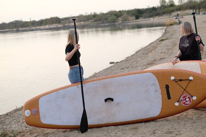 1-Hour Stand up Paddling Board Rental in Markkleeberg - Rental Details and Inclusions