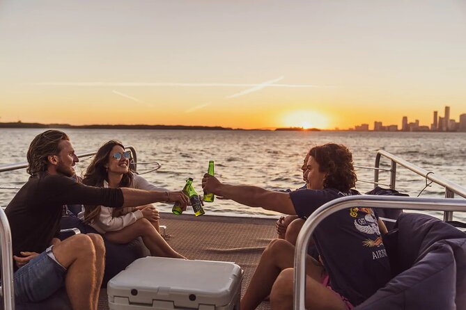 1 Hr Private Sunset Cruise Around Biscayne Bay for up to 6 People - Good To Know