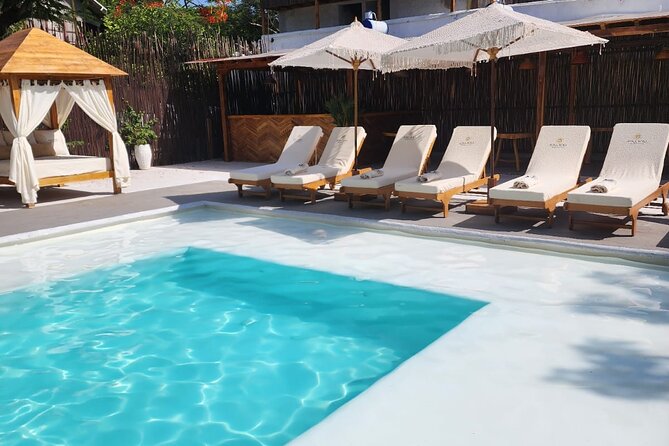 2-Day Experience for 2 in Bora Bora Beach Club Overnight Included VIP Area