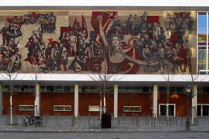 2 Hour GDR Walking Tour in Dresden - Tour Highlights