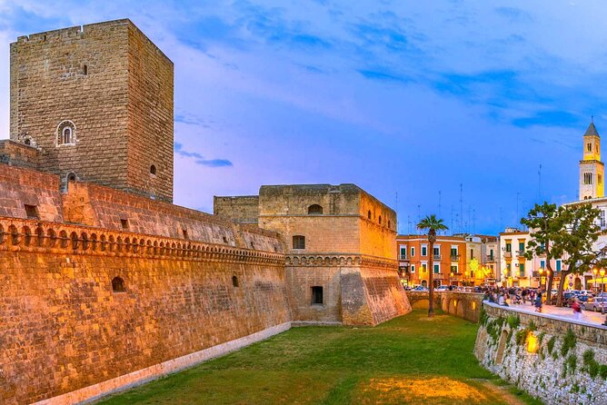 2-Hour Guided Walking Tour of Bari With Street Food - Tour Overview