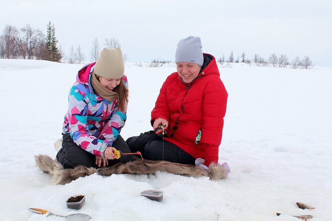 2-Hour Ice Fishing Experience in Rovaniemi, Finland - Experience Details