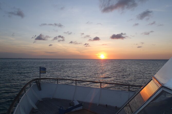 2 Hour Private Sunset Tour in Aruba - Itinerary