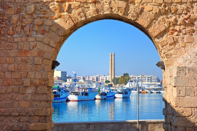 2 Hours Private and Guided Tour in the Historic Center of Monopoli - Tour Overview