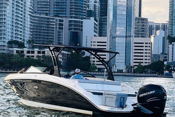 2-Hours Private Miami Boat Tour With Champagne - Tour Description