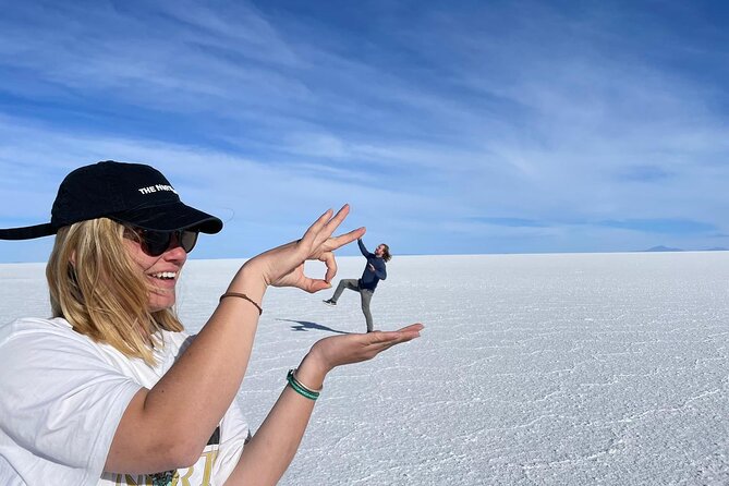 3-Day Uyuni Salt Flat Tour With Sunset and Red Lagoons - Tour Itinerary