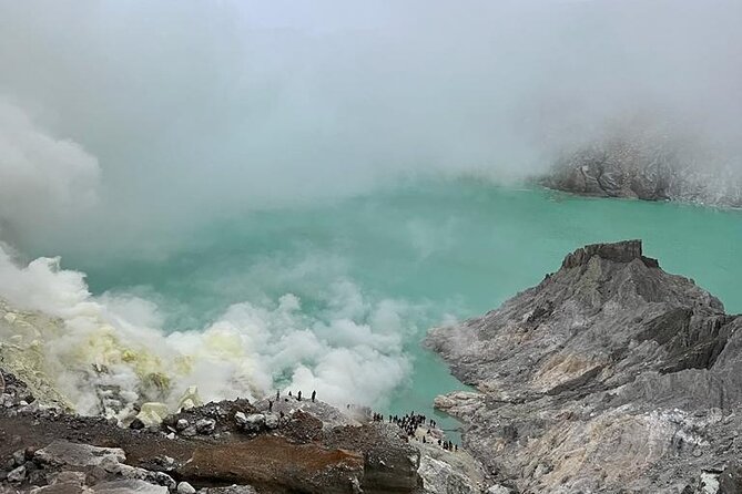 3 Days Private Tour in Bromo and Ijen From Surabaya - Tour Inclusions