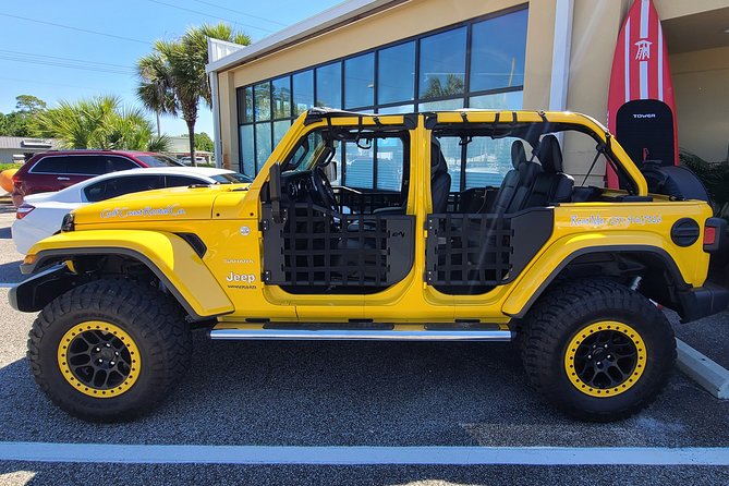 4-Door Convertible Jeep Rental in Orange Beach - Meeting and Pickup