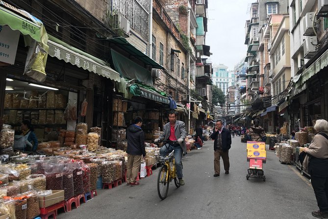 5-Hour Sai Kwan Walking Tour With Unique Food Tasting - Historic Sai Kwan District Exploration