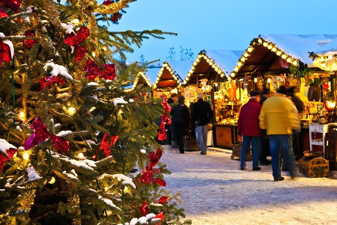 A Festive Christmas Splendors of Dresden - Traditional Christmas Crafts and Artisans