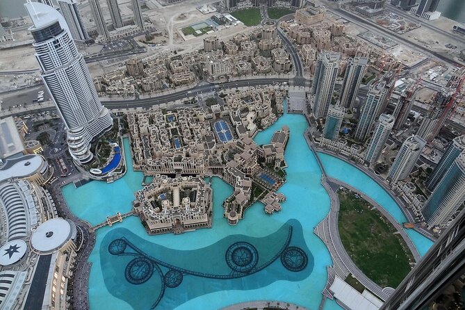 Access At The Top of Burj Khalifa at 124 and 125 Level - Pricing and Duration
