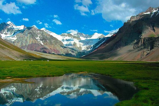 Aconcagua Park: Puente Del Inca, Potrerillos Dam Easy Hike  - Mendoza Province - Aconcagua Park: Overview and Highlights