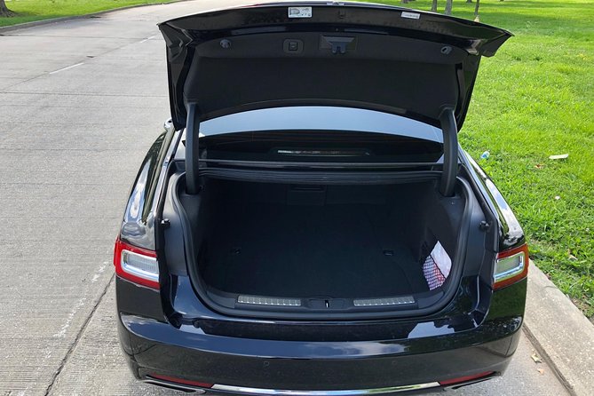Airport Transfer in New Orleans - Confirmation and Booking Process