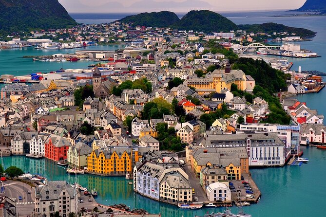An Amazing Walking Tour of Art Nouveau Town Alesund - Alesund: A Stunning Art Nouveau Gem