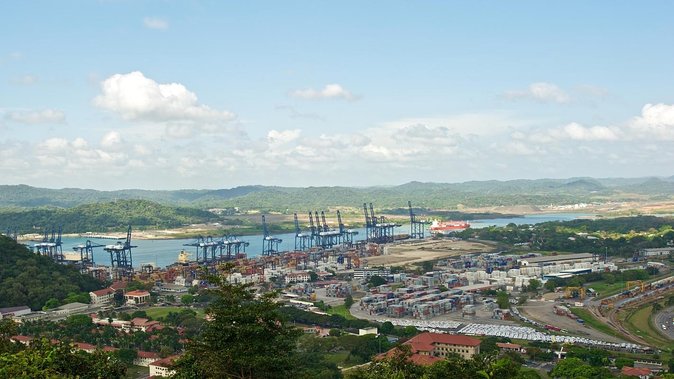 Ancon Hill, Sunrise, Nature & Wildlife Encounter in Panama City - Tour Overview