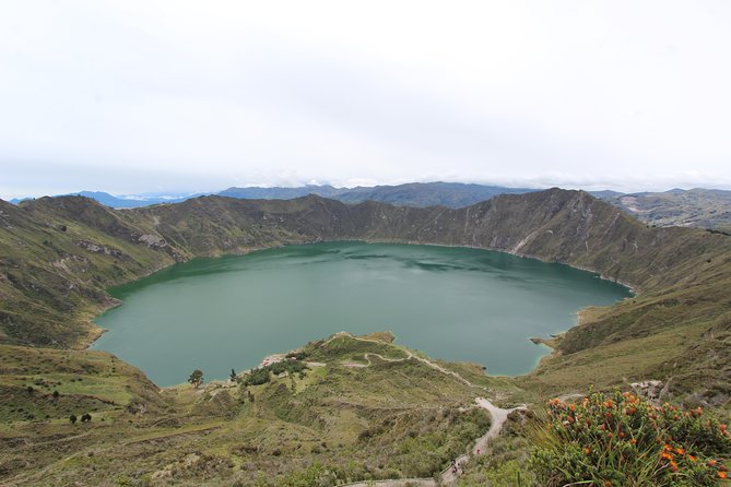 Andean Adventure**: Guided Hike to Quilotoa Lagoon - Tour Overview