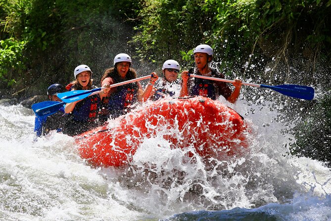 Awesome Class 3 Balsa River Rafting 5-Hour Tour in La Fortuna - Tour Highlights