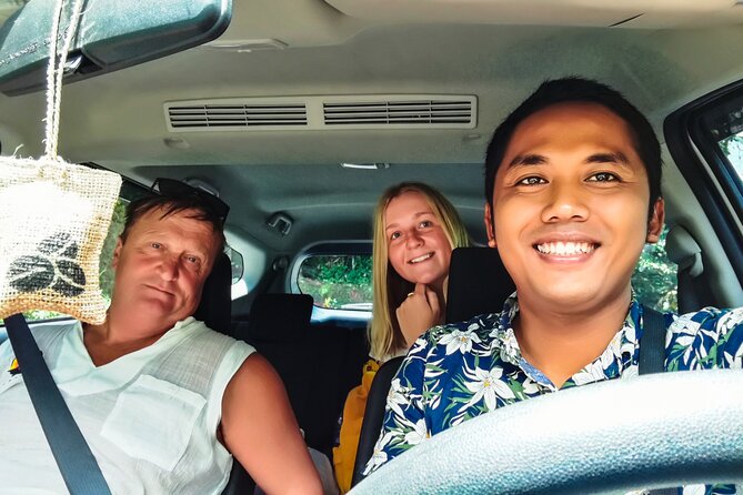 Bali Airport Transfer Service - Selecting Date and Travelers