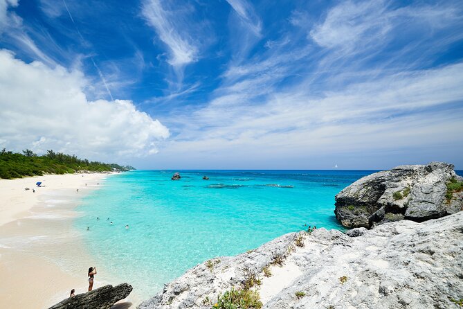 Bermuda Beach Bonfire With Dark and Stormy Cocktail Included - Experience Details