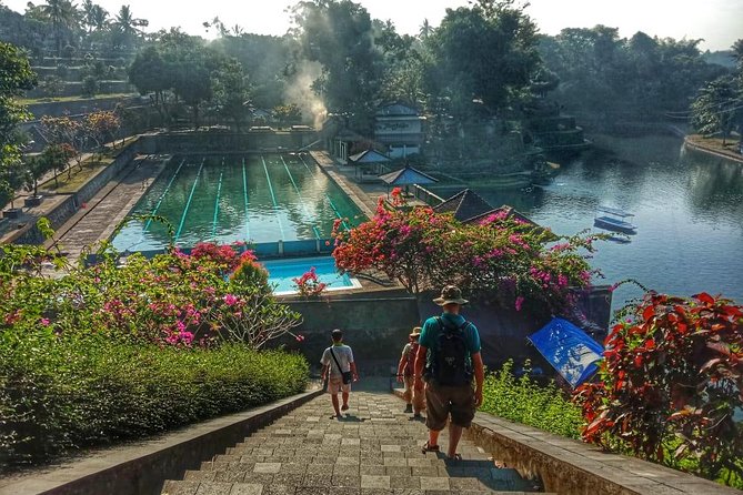 Best of Lombok: Native, Culture, Nature & Waterfall Day Trip - Trip Overview and Itinerary