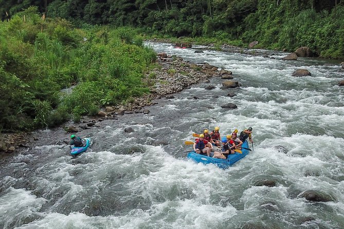 Best Whitewater Rafting Sarapiqui River, Costa Rica, Class III-IV - River Rafting Adventure on Sarapiqui River