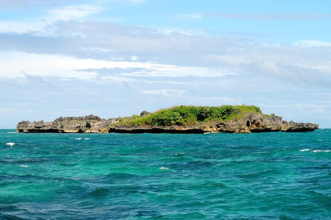 Boracay Island Hopping Hot Kawa BathHelmet DivingBanana Boat - Boracay Island Hopping Experience