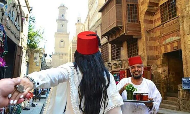 Cairo: El-Moez Street, Cairo Tower, and El-Fishawy Café - Cairo Tower: Nighttime Panoramic View