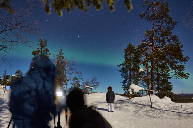 Capturing Auroras in Luosto - Workshop Inclusions