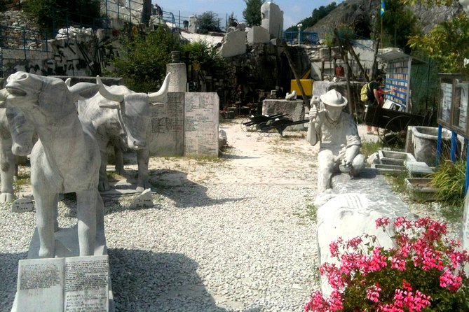 Carrara Marble Tour Small Group From Viareggio - Tour Highlights