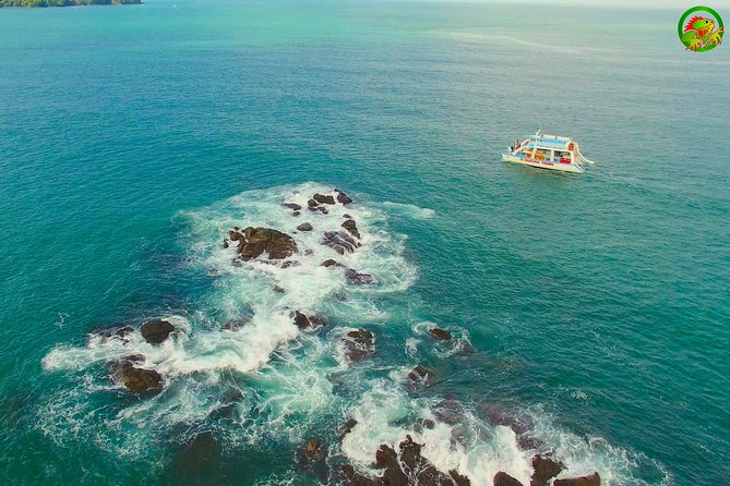 Catamaran Tour Manuel Antonio - Pricing and Booking Details