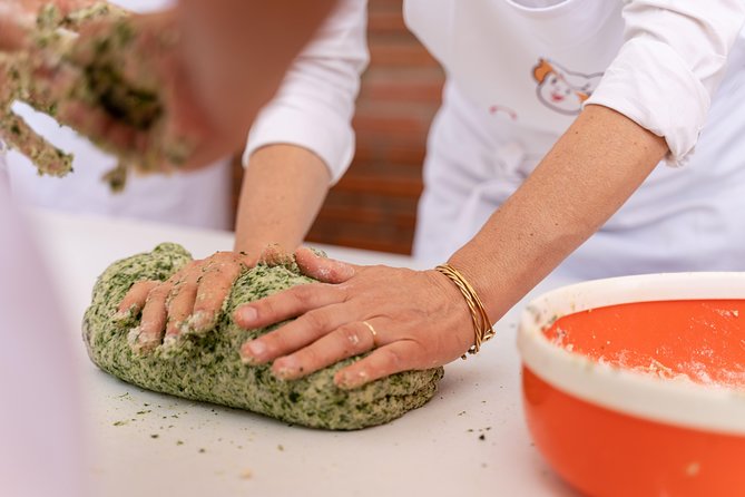 Cesarine: Small Group Market Tour & Cooking Class in Catania - Experience Details