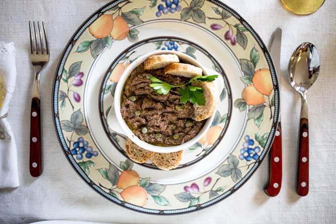 Cesarine: Typical Dining & Cooking Demo at Locals Home in Lucca - Booking Details