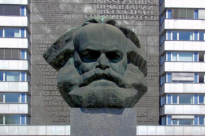 Chemnitz Private Walking Tour With A Professional Guide - Overview of the Chemnitz Private Walking Tour