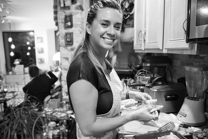Chicago Small-Group Traditional Mexican Mole Cooking Class - Overview and Experience