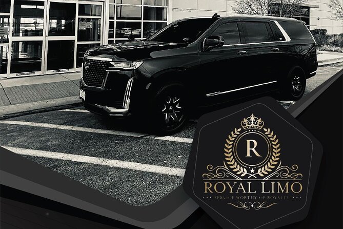 Chicago Top Executive Limo Service- Chauffeur Service - Pricing and Booking Details