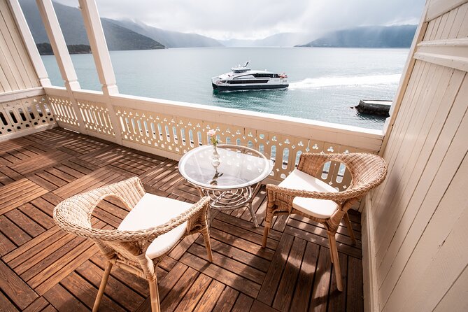 Cidery Taste and Tour to Balestrand and Fjærland - Cidery Tasting Experience