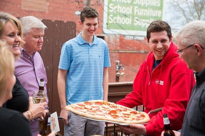 Cincinnati Walking Sightseeing Tour With Pizza and Ice-Cream - Tour Highlights