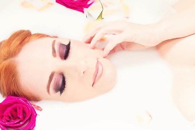 Cleopatras Deluxe Spa Treatment With Massage, Sauna, and Jacuzzi - Package Details