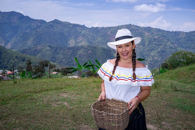 Coffee Tour and Lunch in Medellin - Cancellation Policy