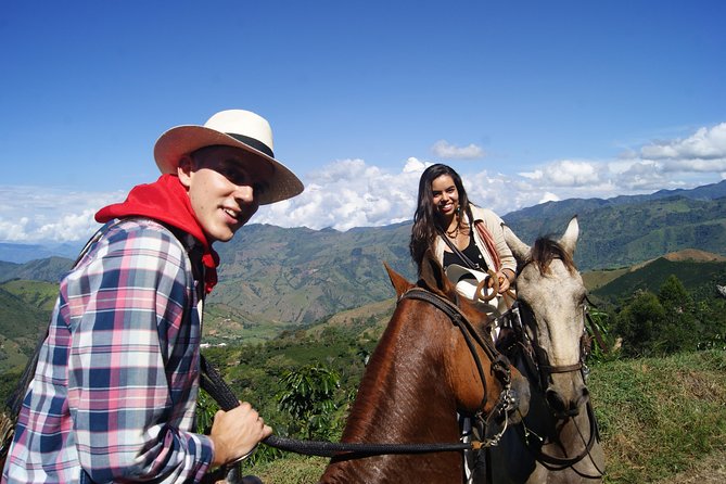 Coffee Tour In Horse Riding and Lunch In Medellin - Tour Overview and Activities