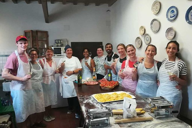 Cooking Class at Your Holiday House - Benefits of Hosting a Cooking Class