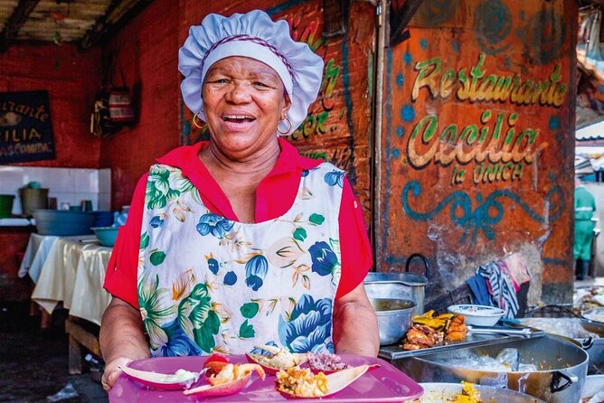 CULTURAL TOUR And LUNCH At ANTHONY BOURDAIN Favorite Spot - Inclusions and Amenities