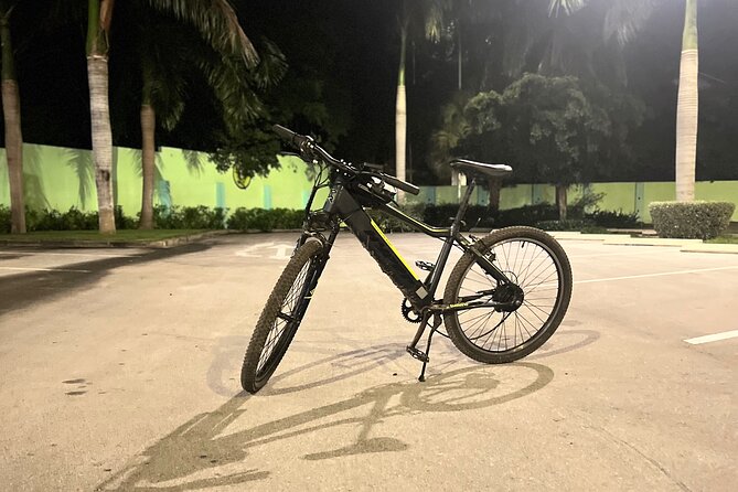Day and Night E-bike City Rental in Willemstad - Activity Details