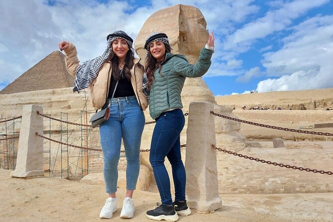 Day Tour Giza Pyramids ,Sphinx, Sakkara Step Pyramid and Memphis Old City - Giza Pyramids: Ancient Wonders of Egypt