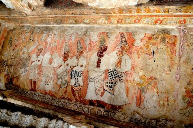 Day Trip From Bangalore to Lepakshi for Temple Architecture & Paintings - Historical Significance of Lepakshi