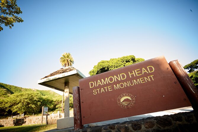 Diamond Head Hiking Experience With Roundtrip Transportation - Tour Highlights