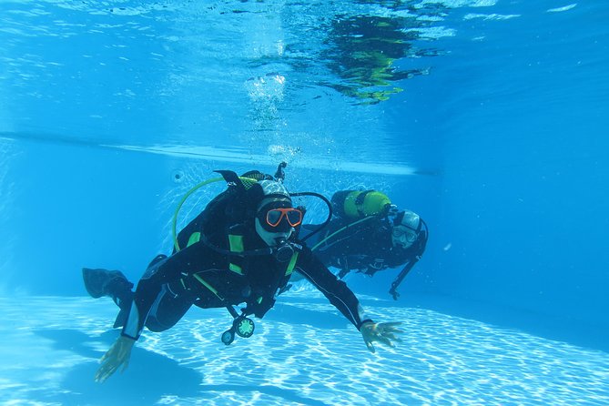 Discover Scuba Diving or Try Dive - What Is Discover Scuba Diving?